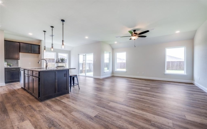 4213 Baccarat Lane, Sanger, TX 76266, 3 Habitaciones Habitaciones , ,2 BañosBaños,Residential,En Venta,4213 Baccarat Lane,21005140