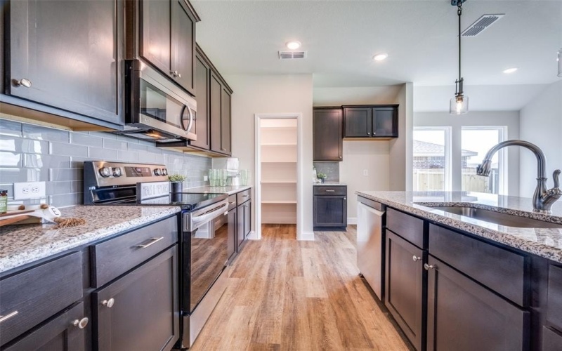 4213 Baccarat Lane, Sanger, TX 76266, 3 Habitaciones Habitaciones , ,2 BañosBaños,Residential,En Venta,4213 Baccarat Lane,21005140