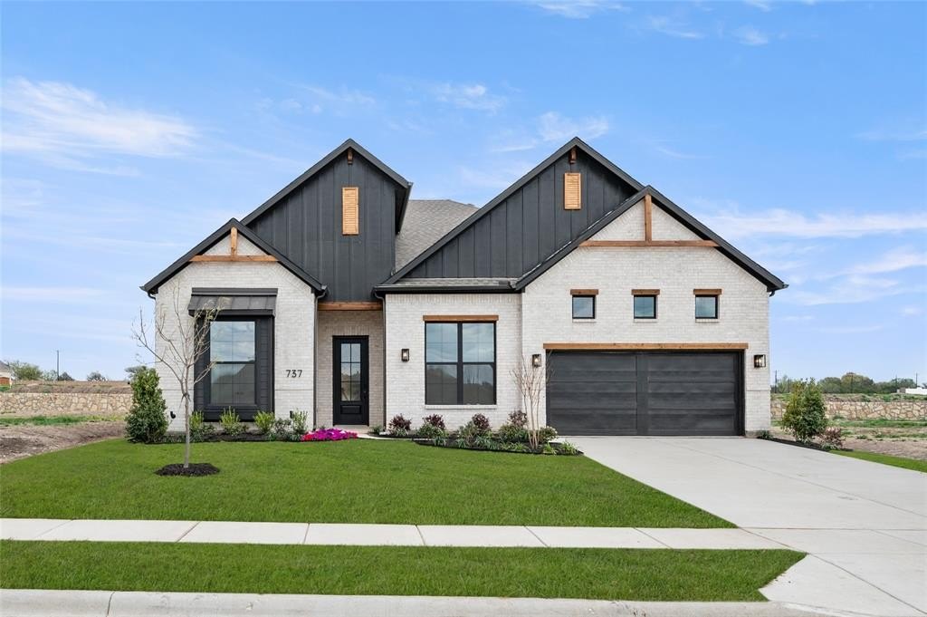 737 Meridian Drive, Aledo, TX 76008, 4 Habitaciones Habitaciones , ,3 BañosBaños,Residential,En Venta,737 Meridian Drive,21005229