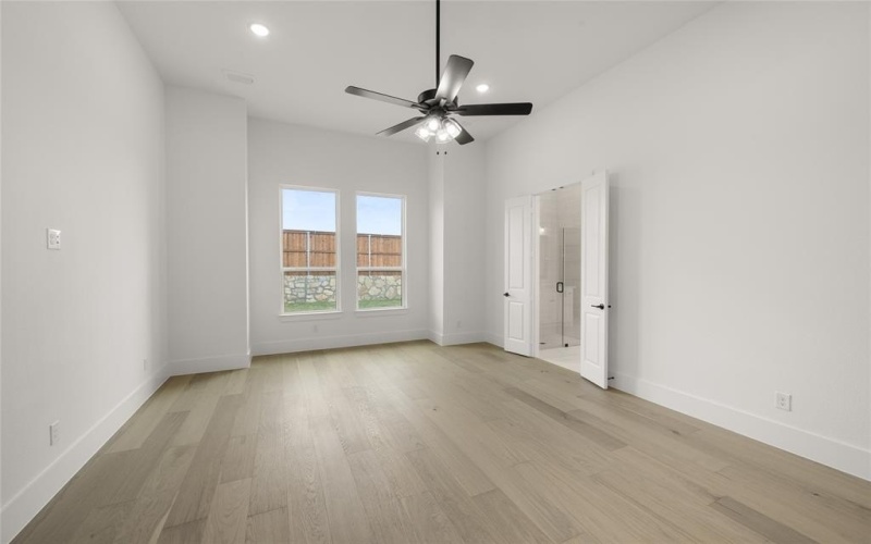 737 Meridian Drive, Aledo, TX 76008, 4 Habitaciones Habitaciones , ,3 BañosBaños,Residential,En Venta,737 Meridian Drive,21005229