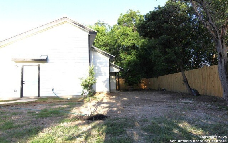 138 c, San Antonio, TX 78207, 3 Bedrooms Bedrooms, ,2 BathroomsBathrooms,Residential,For Sale,138 c,1885378