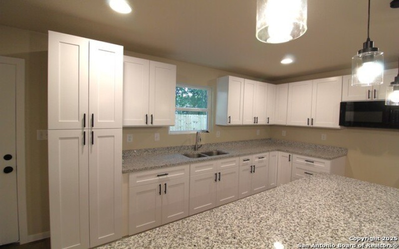 138 c, San Antonio, TX 78207, 3 Bedrooms Bedrooms, ,2 BathroomsBathrooms,Residential,For Sale,138 c,1885378