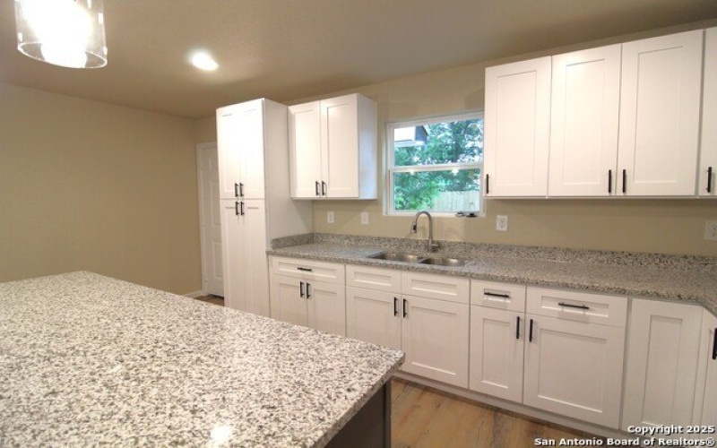 138 c, San Antonio, TX 78207, 3 Bedrooms Bedrooms, ,2 BathroomsBathrooms,Residential,For Sale,138 c,1885378