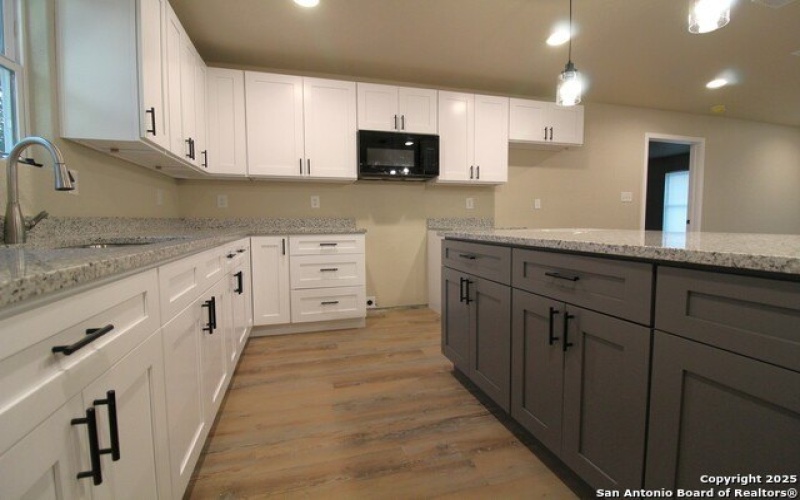 138 c, San Antonio, TX 78207, 3 Bedrooms Bedrooms, ,2 BathroomsBathrooms,Residential,For Sale,138 c,1885378