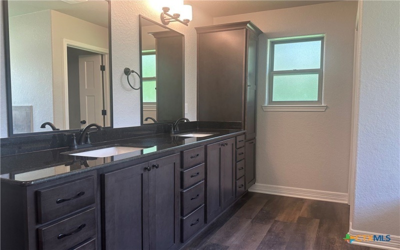 2005 Edna Lane, Troy, TX 76579, 4 Habitaciones Habitaciones , ,3 BañosBaños,Residential,En Venta,2005 Edna Lane,0,578887