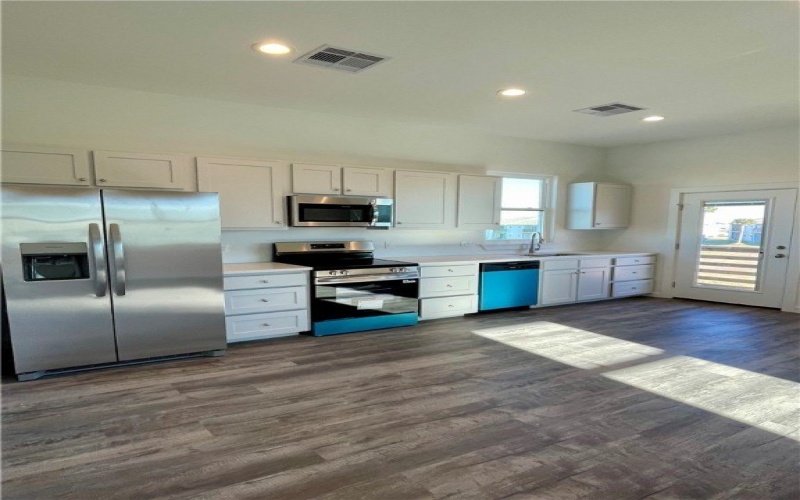 227 Port Mansfield Street, Port Aransas, TX 78373, 3 Bedrooms Bedrooms, ,3 BathroomsBathrooms,Residential,For Sale,227 Port Mansfield Street,0,462240