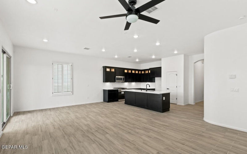 1813 Kelsey Davis Avenue, El Paso, TX 79928, 4 Bedrooms Bedrooms, ,2 BathroomsBathrooms,Residential,For Sale,1813 Kelsey Davis Avenue,926757