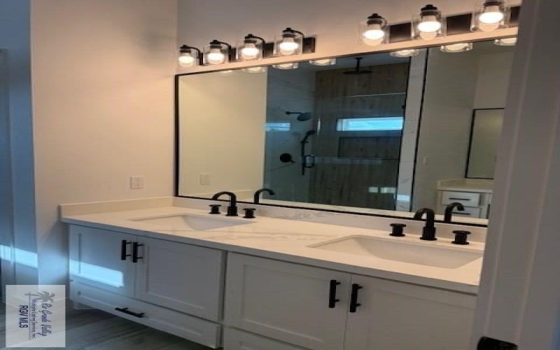 9821 HEIGHTS NORTH, HARLINGEN, TX 78552, 4 Bedrooms Bedrooms, ,3 BathroomsBathrooms,Residential,For Sale,9821 HEIGHTS NORTH,29766932