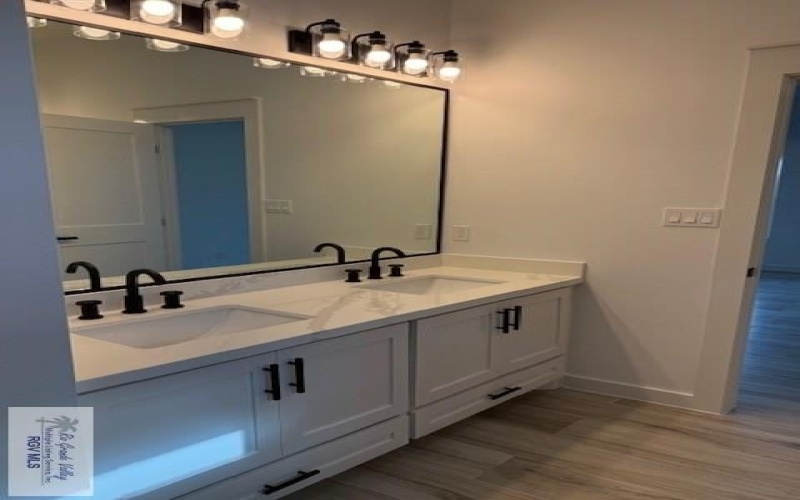 9821 HEIGHTS NORTH, HARLINGEN, TX 78552, 4 Bedrooms Bedrooms, ,3 BathroomsBathrooms,Residential,For Sale,9821 HEIGHTS NORTH,29766932