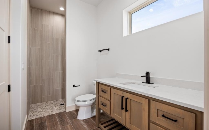 3200-#2 Pinnacle Club Dr, Kerrville, TX 78028, 3 Bedrooms Bedrooms, ,3 BathroomsBathrooms,Residential,For Sale,3200-#2 Pinnacle Club Dr,0,119846