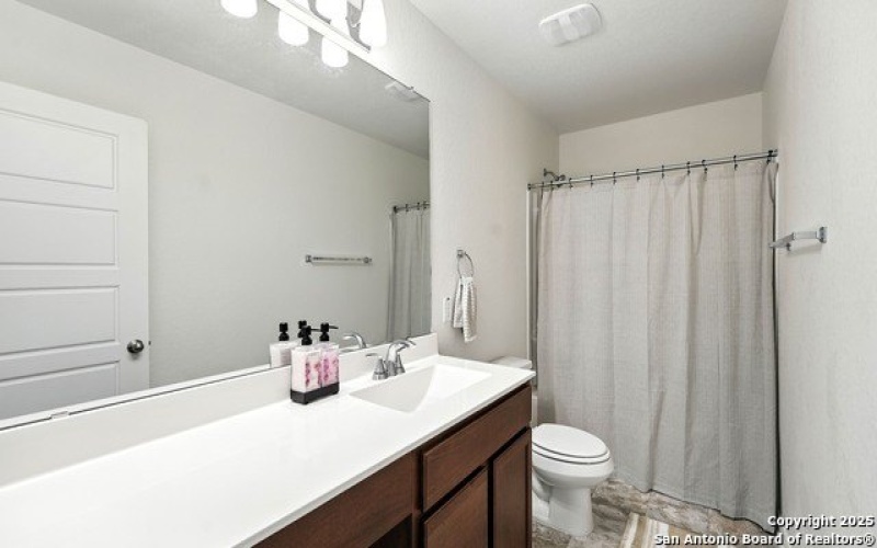 419 Blacktail Dr, New Braunfels, TX 78130, 3 Bedrooms Bedrooms, ,2 BathroomsBathrooms,Residential,For Sale,419 Blacktail Dr,1885463