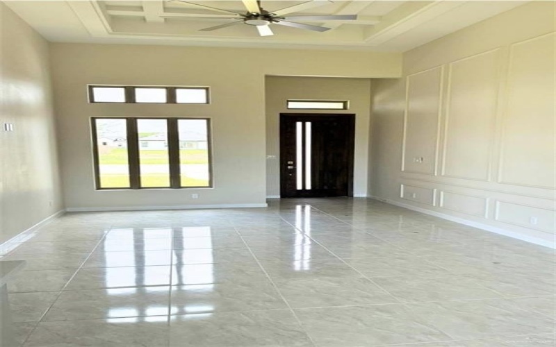 1209 E Evergreen Avenue, San Juan, TX 78589, 3 Bedrooms Bedrooms, ,2 BathroomsBathrooms,Residential,For Sale,1209 E Evergreen Avenue,476453