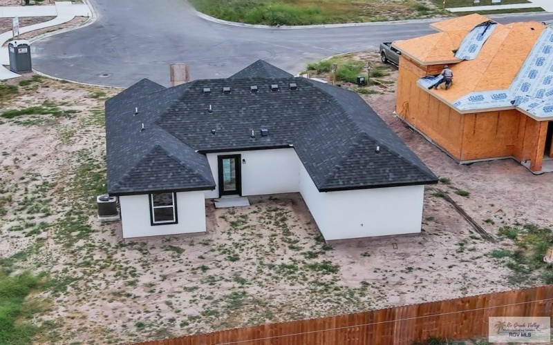 43894 RED VALLEY AVE, BROWNSVILLE, TX 78521, 3 Habitaciones Habitaciones , ,2 BañosBaños,Residential,En Venta,43894 RED VALLEY AVE,29766154