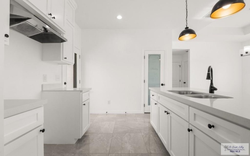 43894 RED VALLEY AVE, BROWNSVILLE, TX 78521, 3 Habitaciones Habitaciones , ,2 BañosBaños,Residential,En Venta,43894 RED VALLEY AVE,29766154