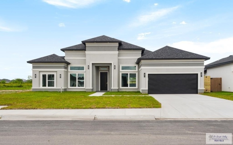 6303 SYLVERTER PALM COURT, BROWNSVILLE, TX 78526, 4 Bedrooms Bedrooms, ,3 BathroomsBathrooms,Residential,For Sale,6303 SYLVERTER PALM COURT,29766187