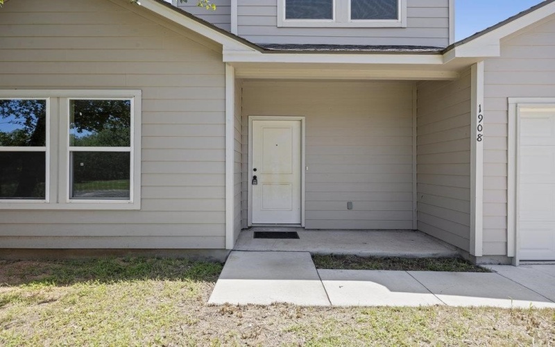 1908 Sleepy Hollow Drive, Kingsland, TX 78639, 3 Bedrooms Bedrooms, ,2 BathroomsBathrooms,Residential,For Sale,1908 Sleepy Hollow Drive,0,174346