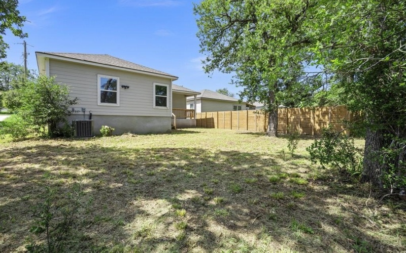 2200 Mc Arthur, Kingsland, TX 78639, 3 Bedrooms Bedrooms, ,2 BathroomsBathrooms,Residential,For Sale,2200 Mc Arthur,0,174347