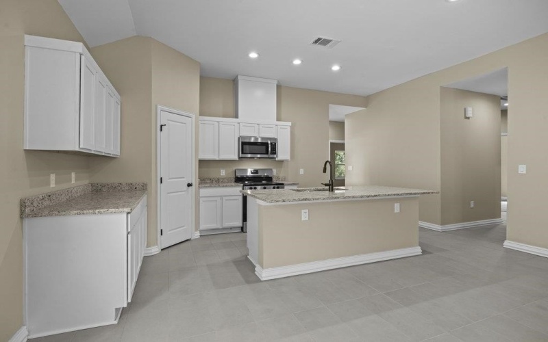 2200 Mc Arthur, Kingsland, TX 78639, 3 Bedrooms Bedrooms, ,2 BathroomsBathrooms,Residential,For Sale,2200 Mc Arthur,0,174347
