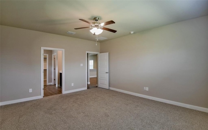 676 Capstone Circle, Granbury, TX 76048, 4 Bedrooms Bedrooms, ,2 BathroomsBathrooms,Residential,For Sale,676 Capstone Circle,21005008
