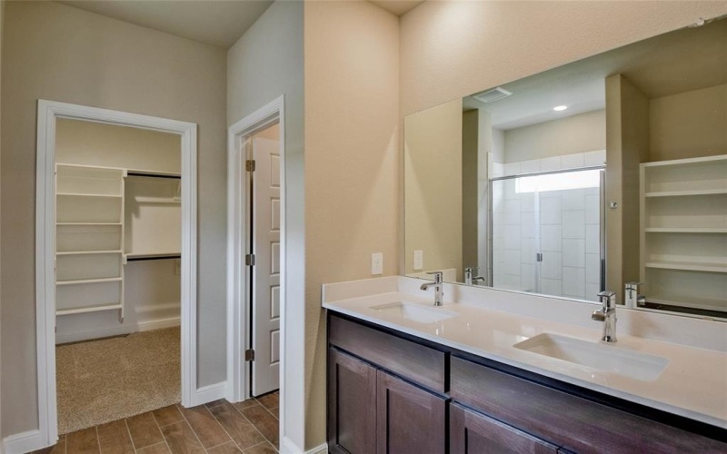 676 Capstone Circle, Granbury, TX 76048, 4 Bedrooms Bedrooms, ,2 BathroomsBathrooms,Residential,For Sale,676 Capstone Circle,21005008