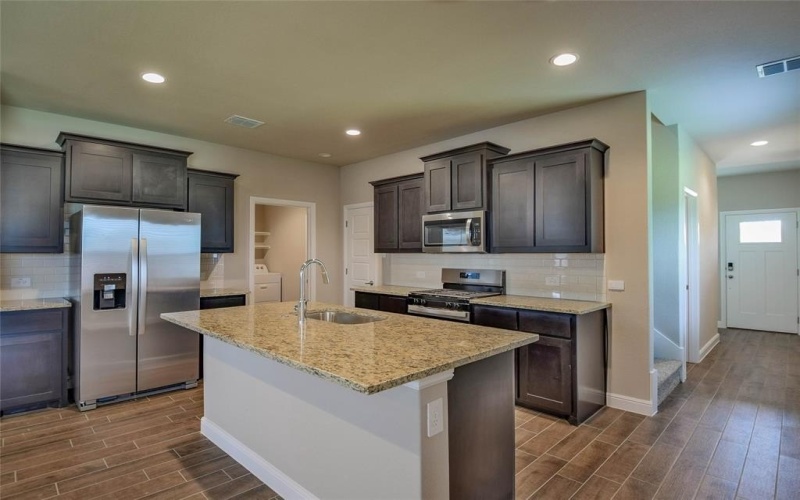 676 Capstone Circle, Granbury, TX 76048, 4 Bedrooms Bedrooms, ,2 BathroomsBathrooms,Residential,For Sale,676 Capstone Circle,21005008