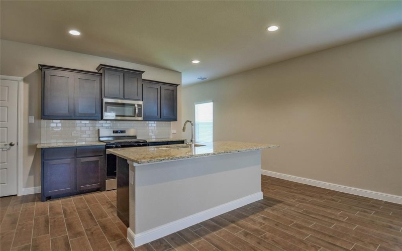 676 Capstone Circle, Granbury, TX 76048, 4 Bedrooms Bedrooms, ,2 BathroomsBathrooms,Residential,For Sale,676 Capstone Circle,21005008
