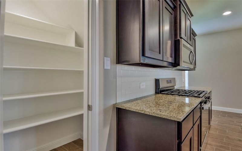 676 Capstone Circle, Granbury, TX 76048, 4 Bedrooms Bedrooms, ,2 BathroomsBathrooms,Residential,For Sale,676 Capstone Circle,21005008