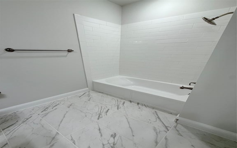 651 N Watters Road #4402, Allen, TX 75013, 2 Bedrooms Bedrooms, ,2 BathroomsBathrooms,Residential,For Sale,651 N Watters Road,0,21005633