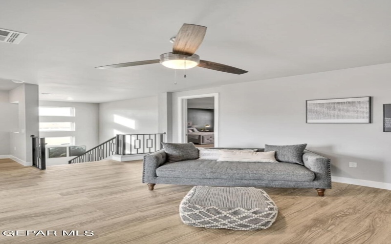 208 Emerald Rock, El Paso, TX 79928, 5 Bedrooms Bedrooms, ,3 BathroomsBathrooms,Residential,For Sale,208 Emerald Rock,904770
