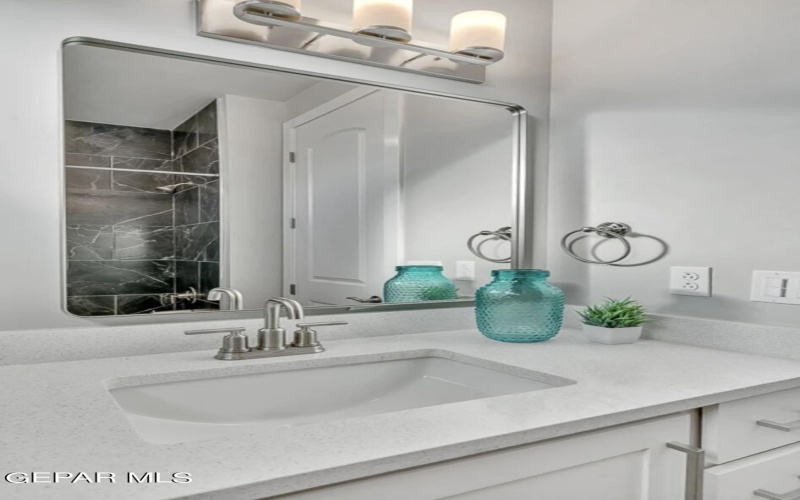 208 Emerald Rock, El Paso, TX 79928, 5 Bedrooms Bedrooms, ,3 BathroomsBathrooms,Residential,For Sale,208 Emerald Rock,904770