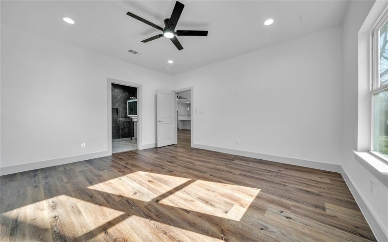 2420 Givendale Road, Dallas, TX 75241, 3 Bedrooms Bedrooms, ,2 BathroomsBathrooms,Residential,For Sale,2420 Givendale Road,0,21005963