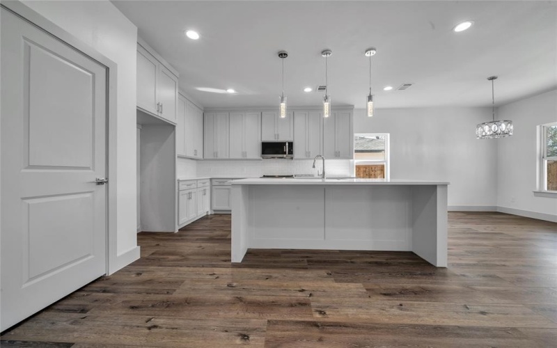 2420 Givendale Road, Dallas, TX 75241, 3 Bedrooms Bedrooms, ,2 BathroomsBathrooms,Residential,For Sale,2420 Givendale Road,0,21005963