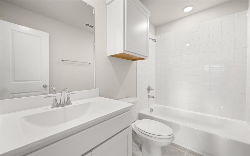 1408 Blackthorne Lane, Denton, TX 76249, 5 Habitaciones Habitaciones , ,3 BañosBaños,Residential,En Venta,1408 Blackthorne Lane,0,21006041