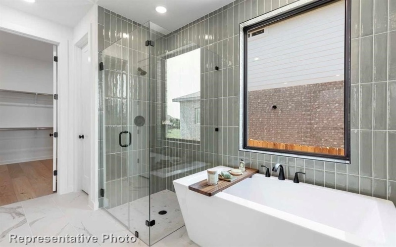 1824 Rosedale Avenue, Van Alstyne, TX 75495, 4 Habitaciones Habitaciones , ,5 BañosBaños,Residential,En Venta,1824 Rosedale Avenue,21006062