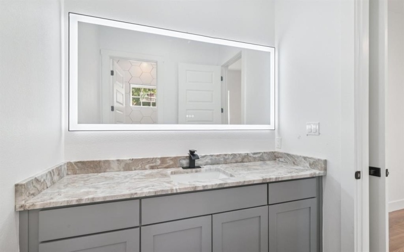 2936 Henry Road, Lancaster, TX 75134, 3 Habitaciones Habitaciones , ,3 BañosBaños,Residential,En Venta,2936 Henry Road,21006087