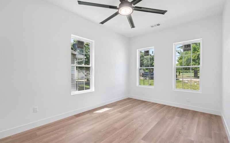 2936 Henry Road, Lancaster, TX 75134, 3 Habitaciones Habitaciones , ,3 BañosBaños,Residential,En Venta,2936 Henry Road,21006087
