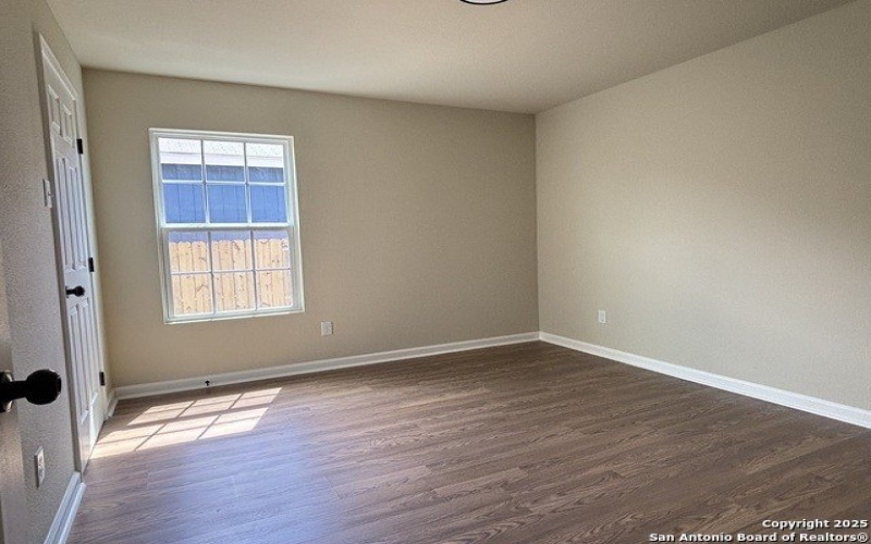 702 E 5th, Nixon, TX 78140, 3 Bedrooms Bedrooms, ,2 BathroomsBathrooms,Residential,For Sale,702 E 5th,1885574