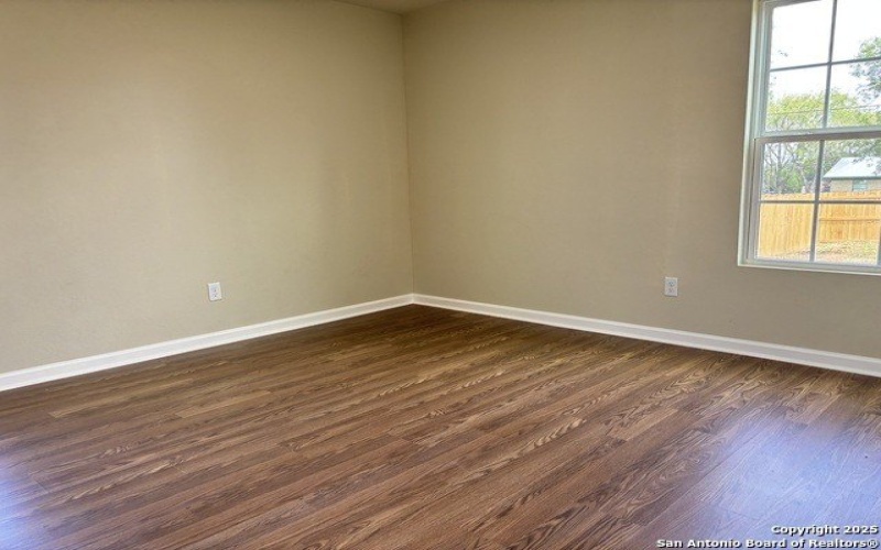702 E 5th, Nixon, TX 78140, 3 Bedrooms Bedrooms, ,2 BathroomsBathrooms,Residential,For Sale,702 E 5th,1885574