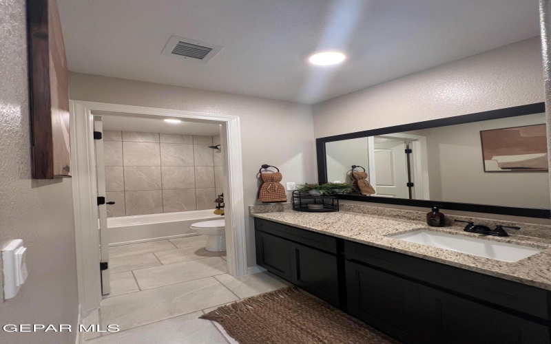 5816 Dalhart Drive, El Paso, TX 79924, 4 Habitaciones Habitaciones , ,1 BañoBaños,Residential,En Venta,5816 Dalhart Drive,0,926814