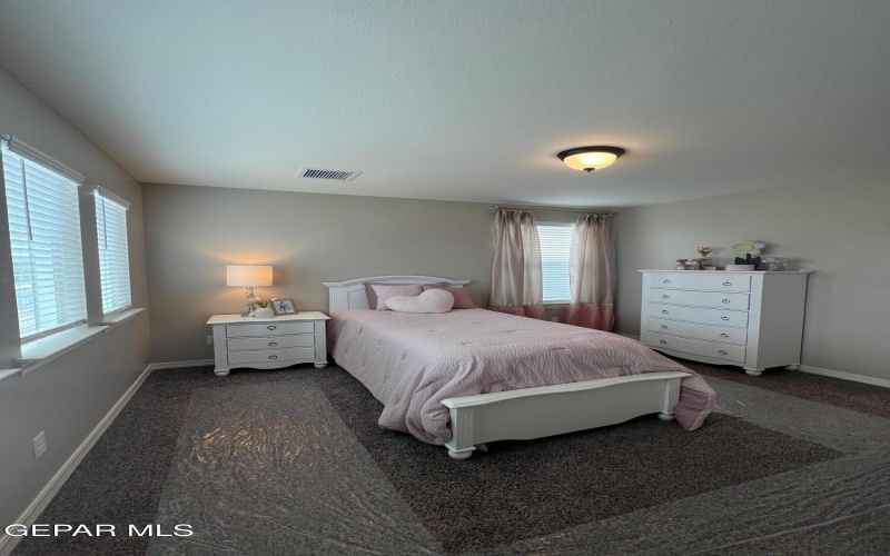 5816 Dalhart Drive, El Paso, TX 79924, 4 Habitaciones Habitaciones , ,1 BañoBaños,Residential,En Venta,5816 Dalhart Drive,0,926814