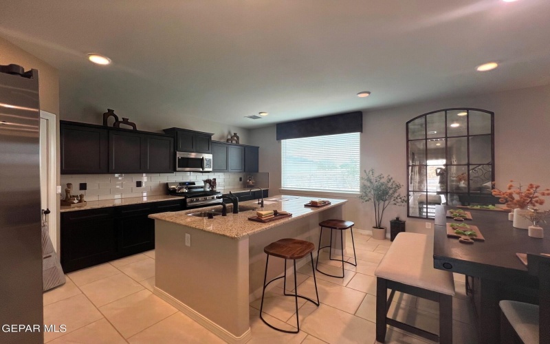5816 Dalhart Drive, El Paso, TX 79924, 4 Habitaciones Habitaciones , ,1 BañoBaños,Residential,En Venta,5816 Dalhart Drive,0,926814
