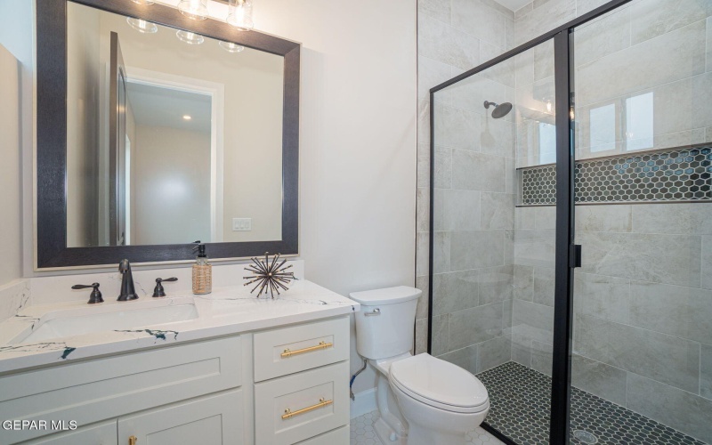 6402 CADENCE RIVER Drive, El Paso, TX 79932, 5 Habitaciones Habitaciones , ,1 BañoBaños,Residential,En Venta,6402 CADENCE RIVER Drive,926815