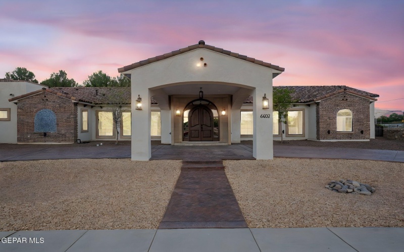 6402 CADENCE RIVER Drive, El Paso, TX 79932, 5 Habitaciones Habitaciones , ,1 BañoBaños,Residential,En Venta,6402 CADENCE RIVER Drive,926815