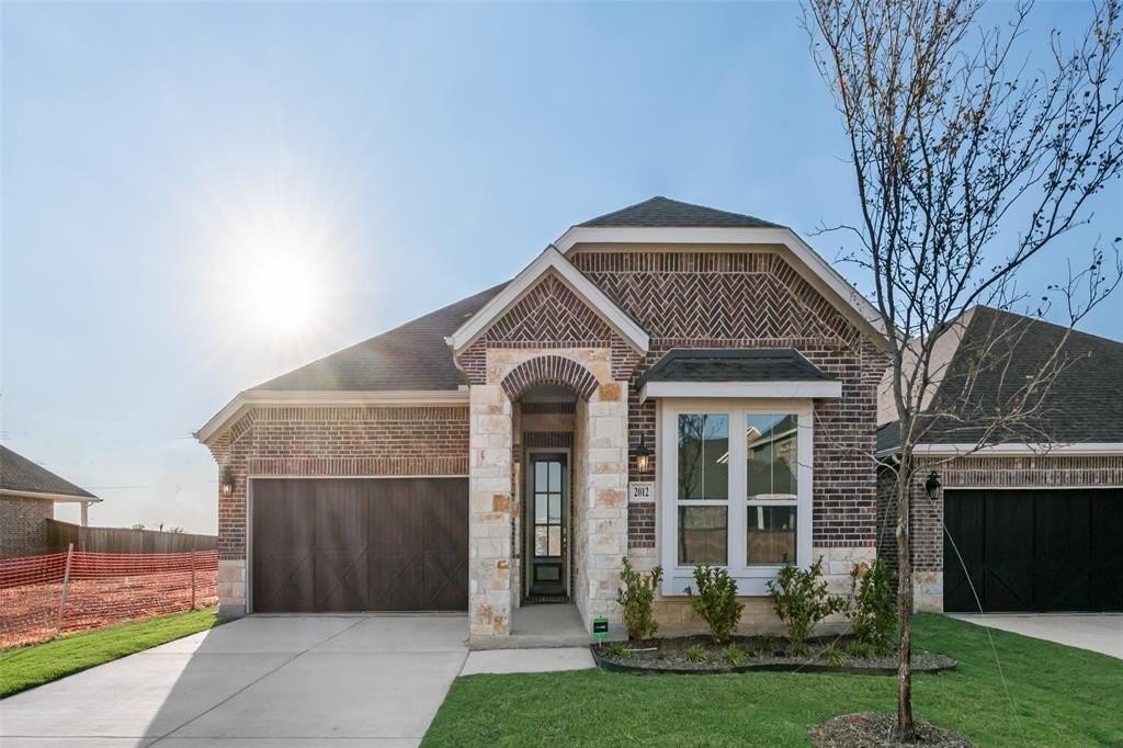 2012 Beeflower Street, Celina, TX 75009, 3 Bedrooms Bedrooms, ,2 BathroomsBathrooms,Residential,For Sale,2012 Beeflower Street,0,20991681