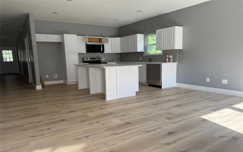 1313 S Walnut Street, Sherman, TX 75090, 3 Habitaciones Habitaciones , ,2 BañosBaños,Residential,En Venta,1313 S Walnut Street,21006305