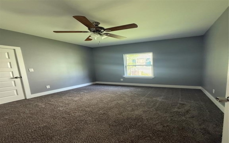 1313 S Walnut Street, Sherman, TX 75090, 3 Habitaciones Habitaciones , ,2 BañosBaños,Residential,En Venta,1313 S Walnut Street,21006305