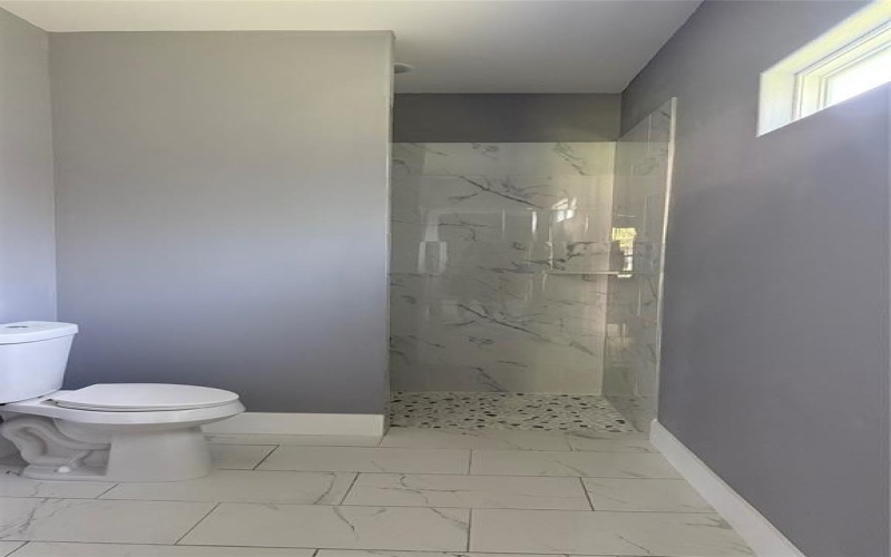 1313 S Walnut Street, Sherman, TX 75090, 3 Habitaciones Habitaciones , ,2 BañosBaños,Residential,En Venta,1313 S Walnut Street,21006305