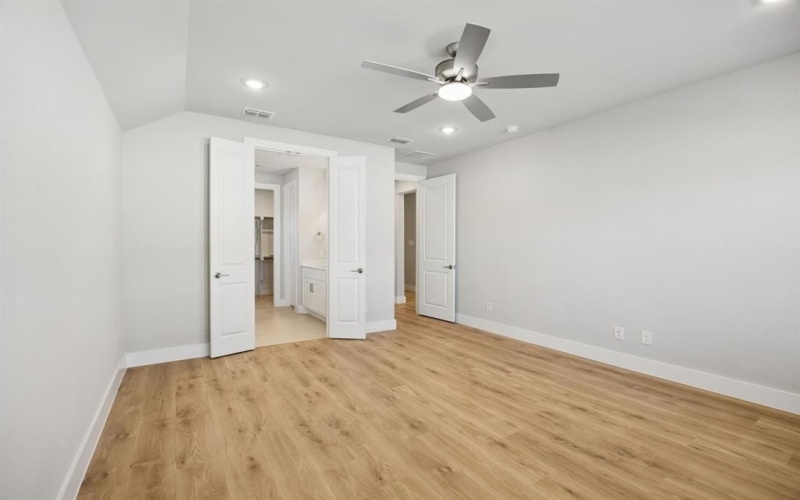 4704 Tippett Drive, McKinney, TX 75071, 3 Habitaciones Habitaciones , ,2 BañosBaños,Residential,En Venta,4704 Tippett Drive,0,21006469