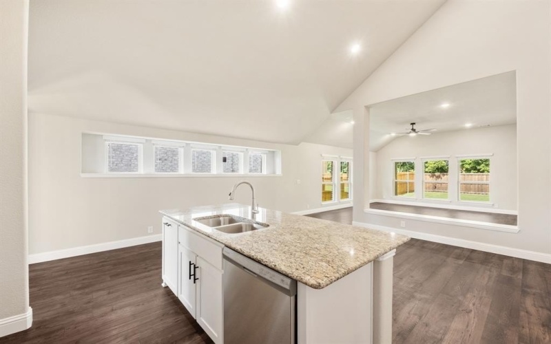 104 Saddlewood Trail, Commerce, TX 75428, 4 Bedrooms Bedrooms, ,3 BathroomsBathrooms,Residential,For Sale,104 Saddlewood Trail,0,21006484