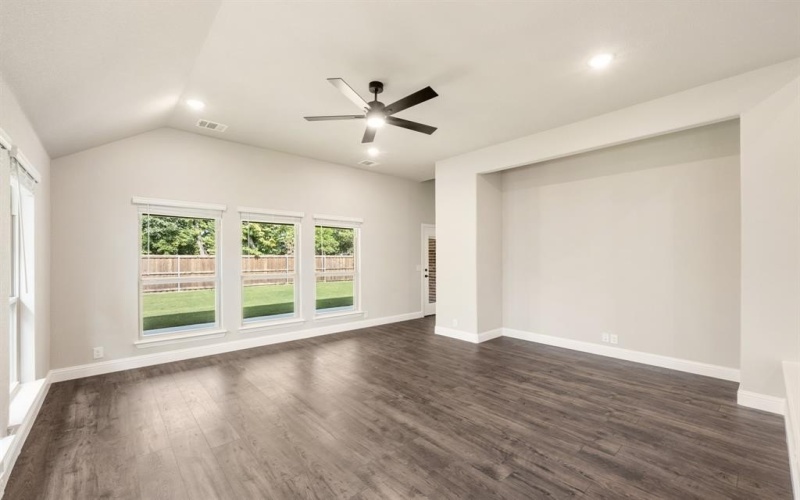 104 Saddlewood Trail, Commerce, TX 75428, 4 Bedrooms Bedrooms, ,3 BathroomsBathrooms,Residential,For Sale,104 Saddlewood Trail,0,21006484